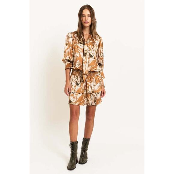 Christy lynn Dresses & Skirts - Christy Lynn Women’s 100% Silk Smocked Sutton Dress Calla Lily Spice XS Spring